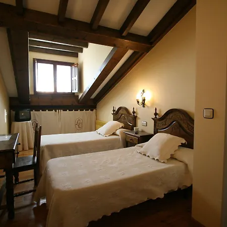 Pensjonat La Colodra 3*